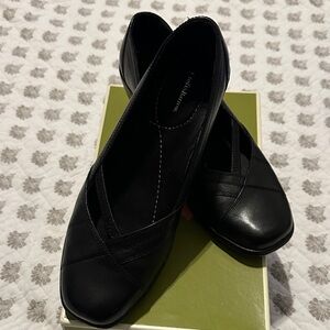 Croft & Barrow Black Wedges